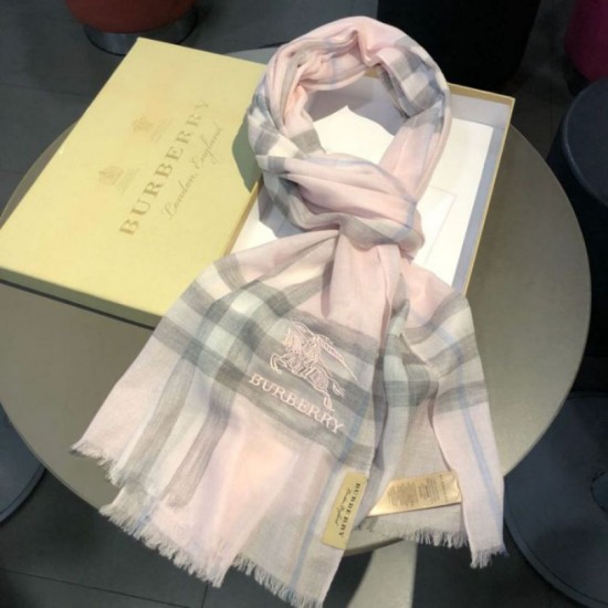Replica Burberry Classic Horse Cashmere Shawl Pink
