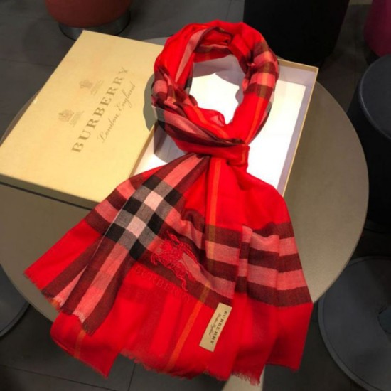 Replica Burberry Classic Horse Cashmere Shawl Red