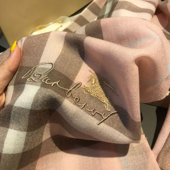 Replica Burberry Classic Check Cashmere Shawl 70 x 220 Pink