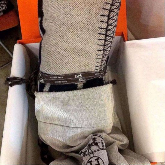 Replica Hermes Black Avalon Blanket