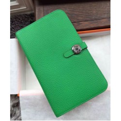 Fake Hermes Dogon Wallet In Vert Leather Replica