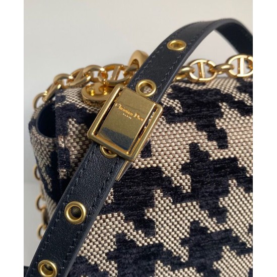 Replica Christian Dior Medium Dior Caro Bag Apricot