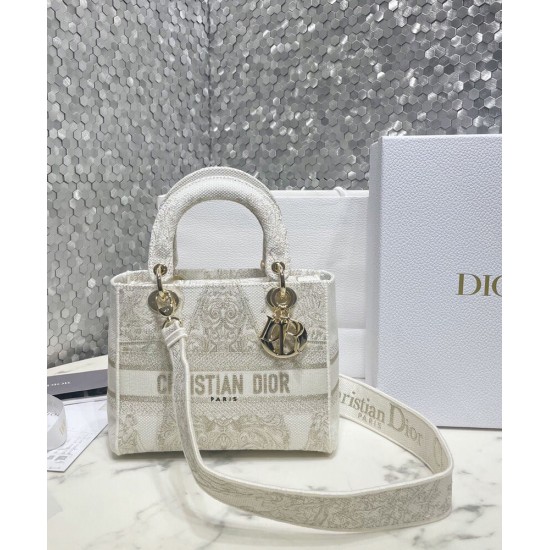 Replica Christian Dior Medium Lady D-Lite Bag Golden