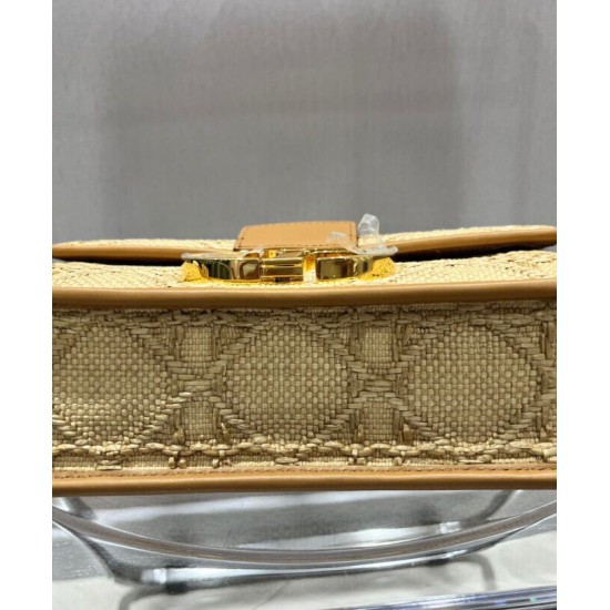 Replica Christian Dior 30 Montaigne Bag Cream