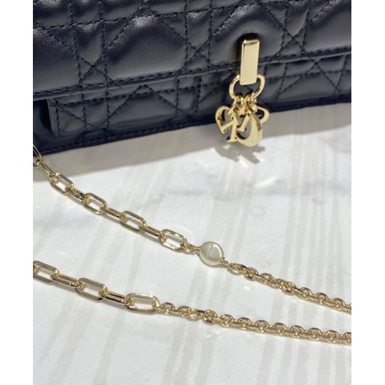 Fake Christian Dior Lady Dior Chain Pouch Black Replica