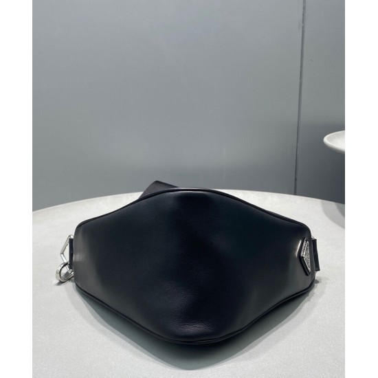 Replica Prada Leather Triangle shoulder bag 1BH190 Black