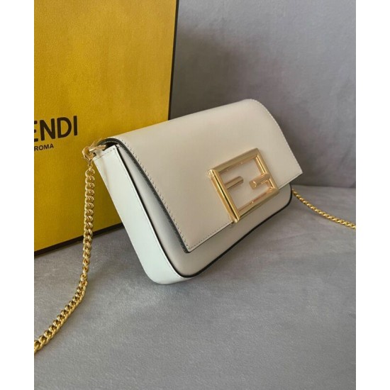 Replica Wallet On Chain With Pouches Cream