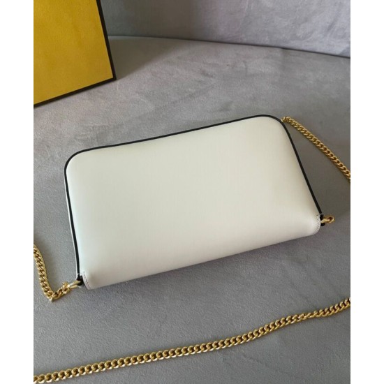 Replica Wallet On Chain With Pouches Cream