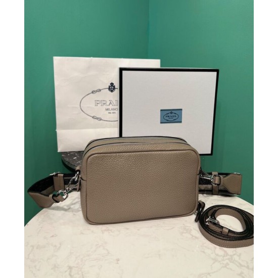 Replica Prada Bag With Shoulder Strap Gray
