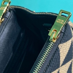 Replica Prada Borsa Prada Galleria Medium In Tessuto Jacquard Apricot