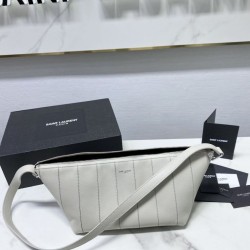 Fake YSL Saint Laurent Le Monogram crossbody bag Black Replica