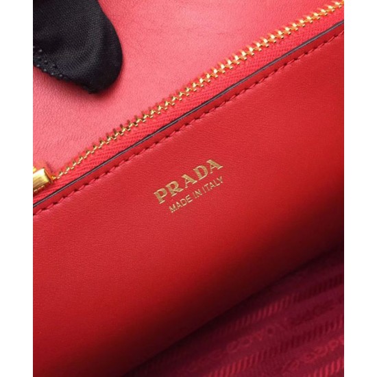 Replica Prada Monochrome Saffiano Leather Bag 1BA156 Red 