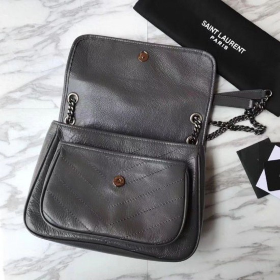 Fake YSL Saint Laurent Medium Niki Chain Bag Gray Replica Fake YSL Saint Laurent Medium Niki Chain Bag Gray Replica
