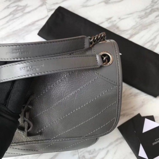 Fake YSL Saint Laurent Medium Niki Chain Bag Gray Replica Fake YSL Saint Laurent Medium Niki Chain Bag Gray Replica