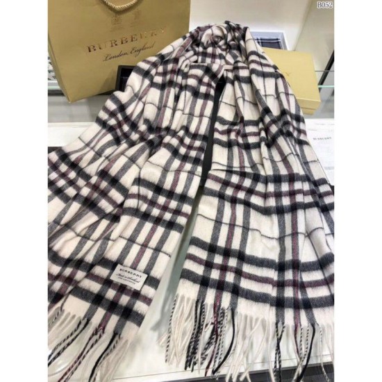 Replica Classic Cashmere Silk Scarves