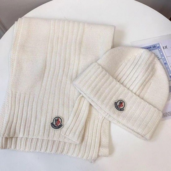 Fake Moncler Mouth Knitted Scarf Hat Apricot Replica