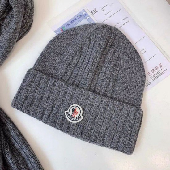 Replica Moncler Mouth Knitted Scarf Hat Gray