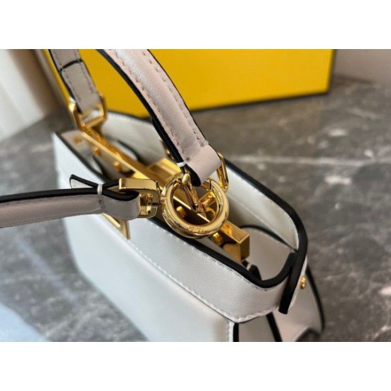 Replica Peekaboo ISeeU Petite Bag Nappa Leather White