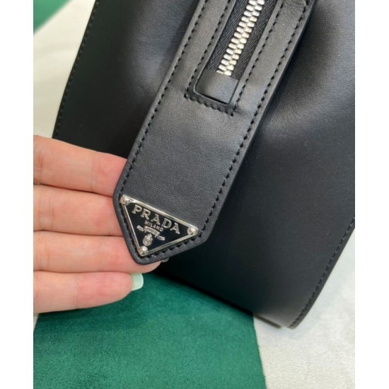 Replica Prada Medium Leather Prada Supernova Handbag 1BA365 Black