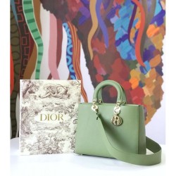 Replica Christian Dior Large Diorissimo Tote Bag M0584 Light Green