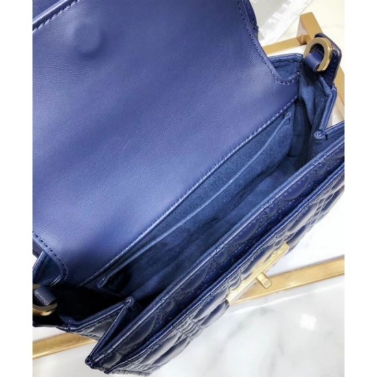Replica Christian Dior Miss Dior bag M0250 Blue