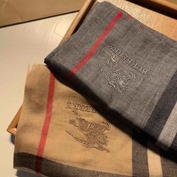 Replica Burberry Aquatic Cashmere Small Check Shawl 75 x 220 Gray Replica Burberry Aquatic Cashmere Small Check Shawl 75 x 220 Gray