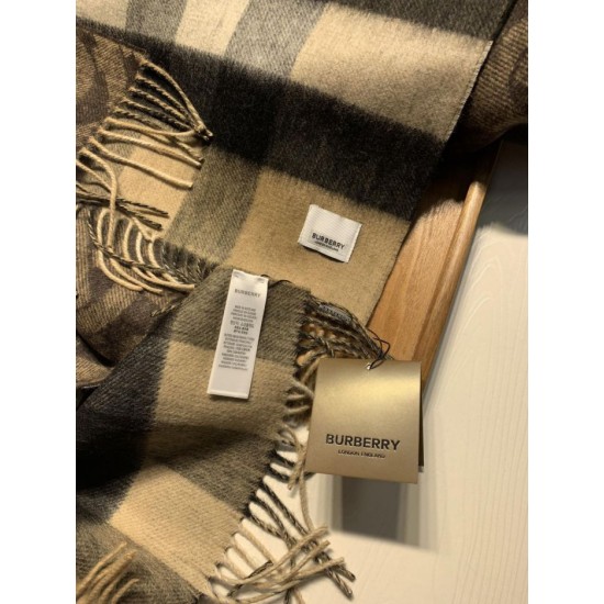 Replica Burberry Double-sided Cashmere Wool Shawl 30 x 180