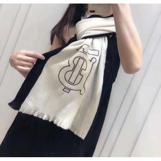 Replica Burberry BT Cashmere Shawl 50 x 185
