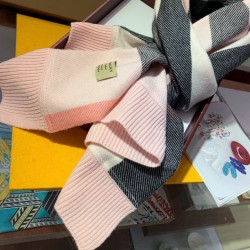 Replica Burberry classic large Check cashmere Shawl 60 x 180 Pink Replica Burberry classic large Check cashmere Shawl 60 x 180 Pink