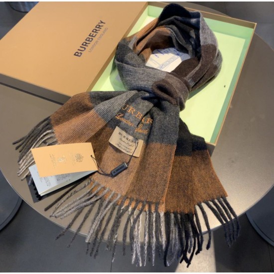 Fake Burberry Classic Cashmere Scarf 30 x 200 Replica