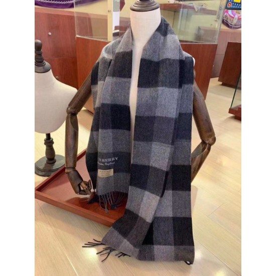 Fake Burberry Classic Cashmere Scarf 30 x 200 Replica