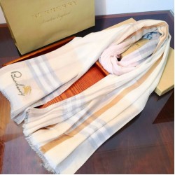 Fake Burberry Bady Cashmere Shawl 100 x 200 Replica Fake Burberry Bady Cashmere Shawl 100 x 200 Replica