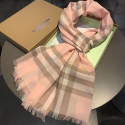 Replica Burberry Classic check Cashmere Shawl 70 x 220