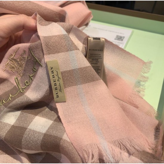 Replica Burberry Classic check Cashmere Shawl 70 x 220