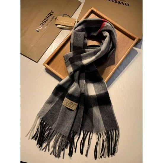 Replica Burberry Classic Medium Check Cashmere Shawl 40 x 180