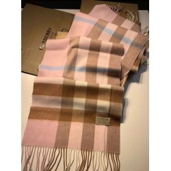 Replica Burberry Classic Medium Check Cashmere Shawl 40 x 180
