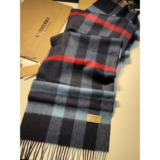 Replica Burberry Classic Medium Check Cashmere Shawl 40 x 180
