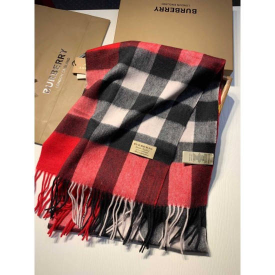 Fake Burberry Classic Medium Check Cashmere Shawl 40 x 180 Replica
