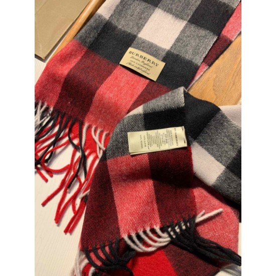 Fake Burberry Classic Medium Check Cashmere Shawl 40 x 180 Replica