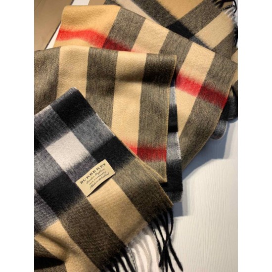 Replica Burberry Classic Medium Check Cashmere Shawl 40 x 180