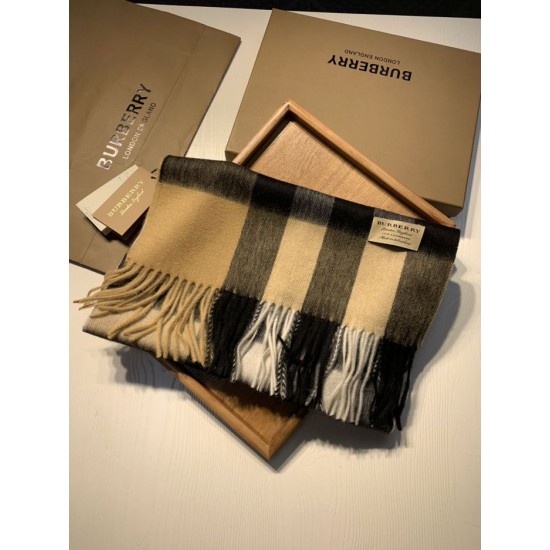 Replica Burberry Classic Medium Check Cashmere Shawl 40 x 180