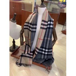 Fake Burberry Classic check Cashmere Shawl 30 x 250 Replica